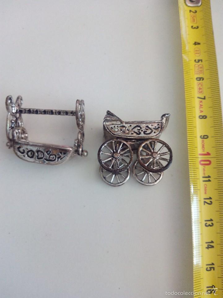 Coleccionismo: Cochecito y cuna miniatura de metal - Foto 2