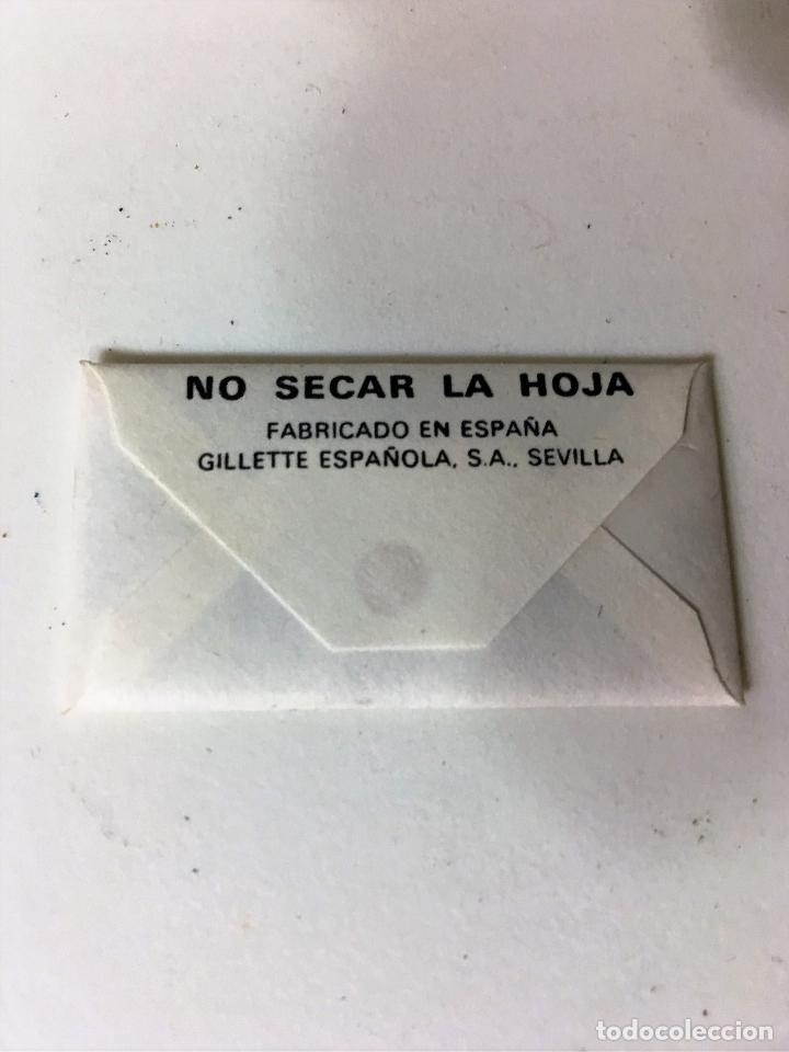 Coleccionismo: HOJA DE AFEITAR GILLETTE SUPER SILVER sin usar - Foto 2