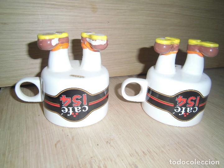 Coleccionismo: dos tazas cafe 154 con piernas - Foto 4