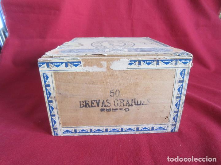 Coleccionismo: ANTIGUA CAJA DE TABACO - RUMBO - Foto 2