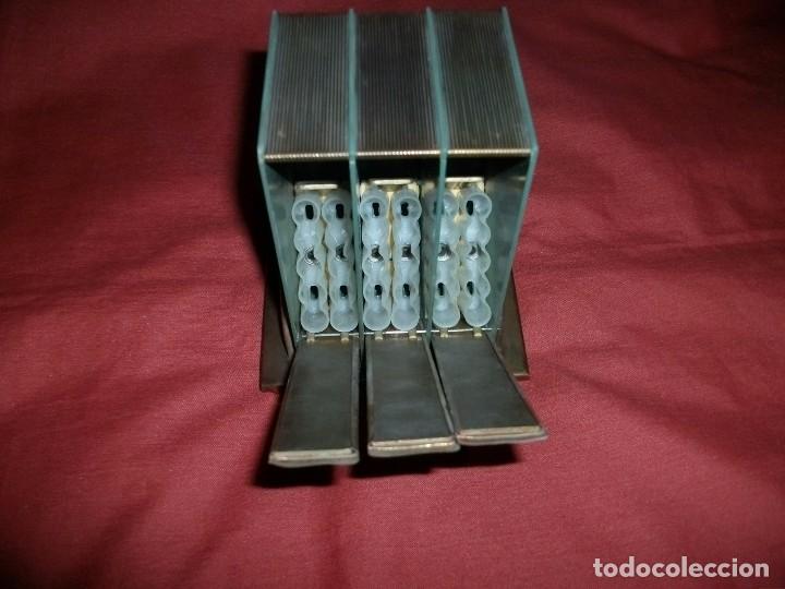 Coleccionismo: CIGARRERA, TABAQUERA, PITILLERA EN FORMA DE LIBROS - Foto 3