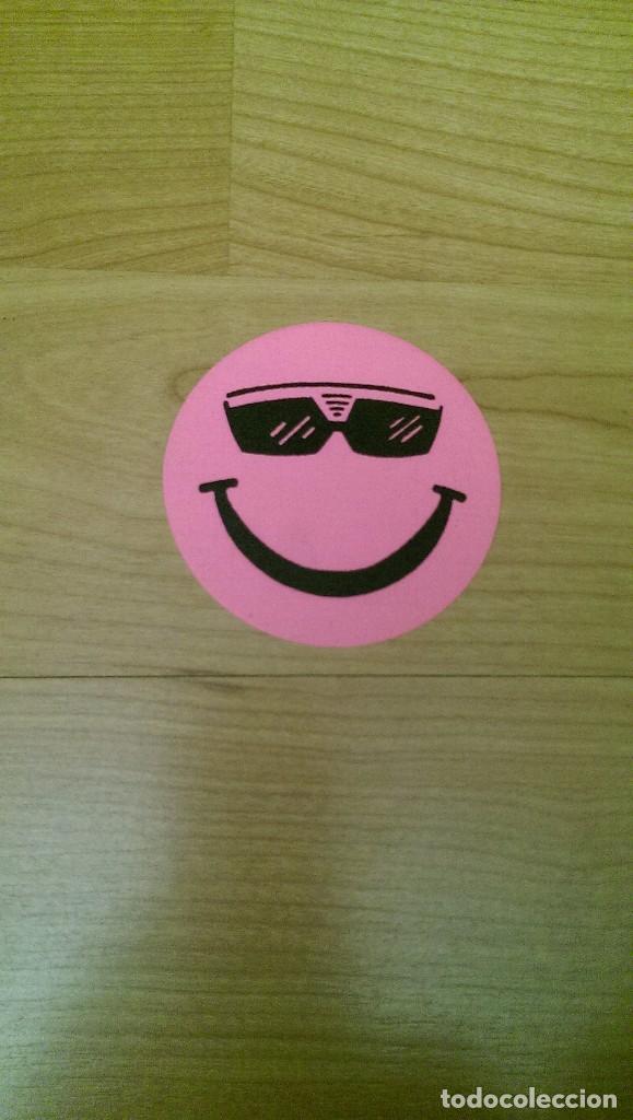 Sammeln: APLICACI&Oacute;N DE TELA TERMOADHESIVA &laquo;CARA SONRIENTE ROSA&raquo;