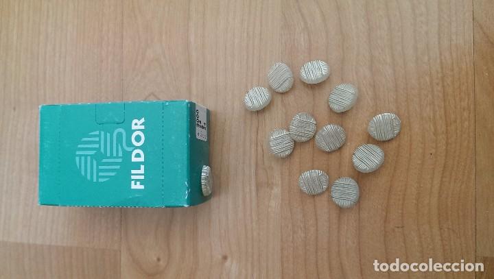 Collectionnisme: BOTONES