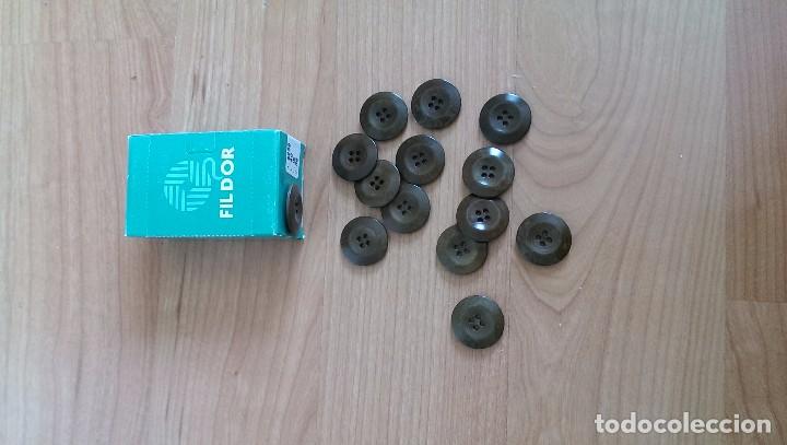 Collectionnisme: BOTONES