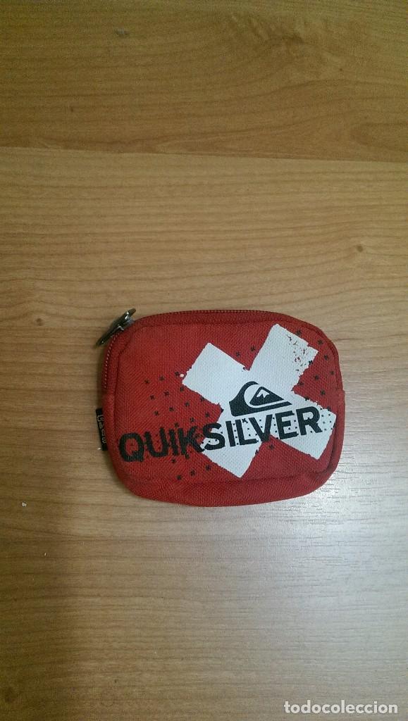 Collecting: PORTAMONEDAS &laquo;QUIKSILVER&raquo; ROJO