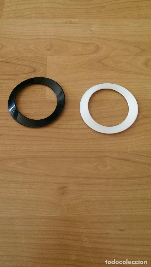 Sammeln: CONJUNTO 2 PULSERAS BLANCA Y NEGRA