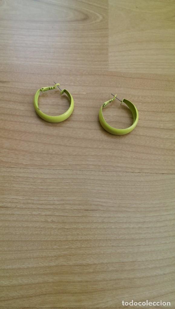Colecionismo: PENDIENTES AMARILLOS METAL