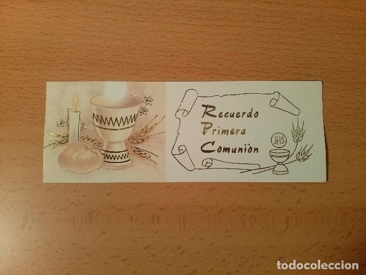 Collecting paper: Tarjeta estampa religiosa recuerdo primera comuni&oacute;n. C&aacute;liz con pan y vela. A&ntilde;os 80/90.