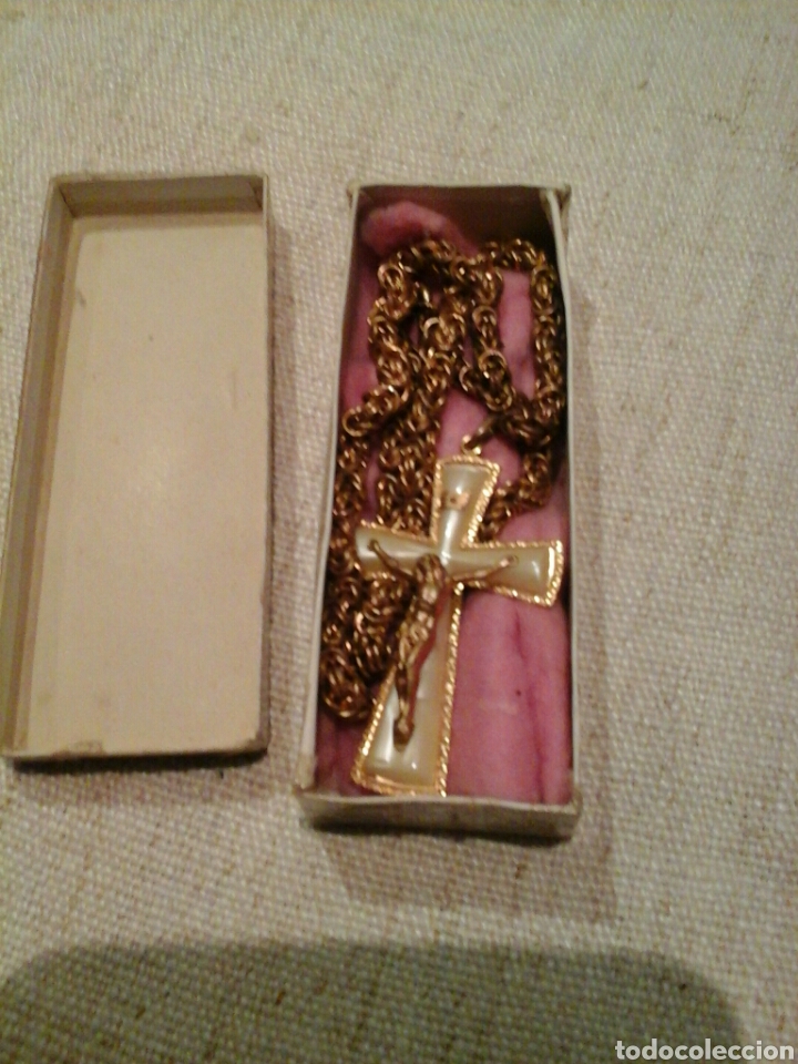 Cruz de ni&ntilde;o de comuni&oacute;n