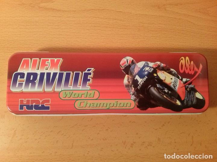 Collectionnisme: Estuche plumier escolar de metal Alex Crivill&eacute;. World Champion. HRC. Motociclismo. Marca Enri.