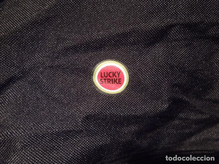 Coleccionismo: MOCHILA PUBLICITARIA LUCKY STRIKE - Foto 2