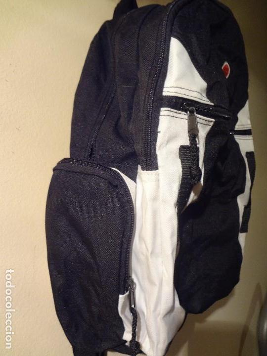 Coleccionismo: MOCHILA PUBLICITARIA LUCKY STRIKE - Foto 4