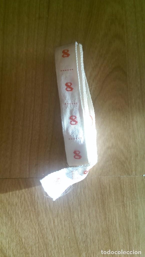 Sammeln: Tira N&uacute;mero 8 bordada
