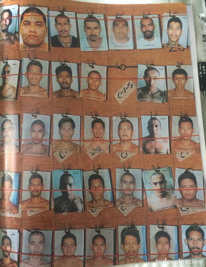 Coleccionismo: Fotograf&iacute;a emarcable. Miembros de las maras de El Salvador. P&aacute;gina de revista. Nueva.