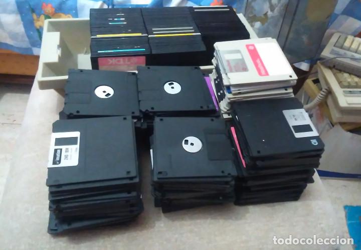 Coleccionismo: LOTE DE 50 DISQUETES - DISQUETTES - DISCOS DE 3.5 PULGADAS NEGROS SIN MARCA (SOLO VINTAGE)