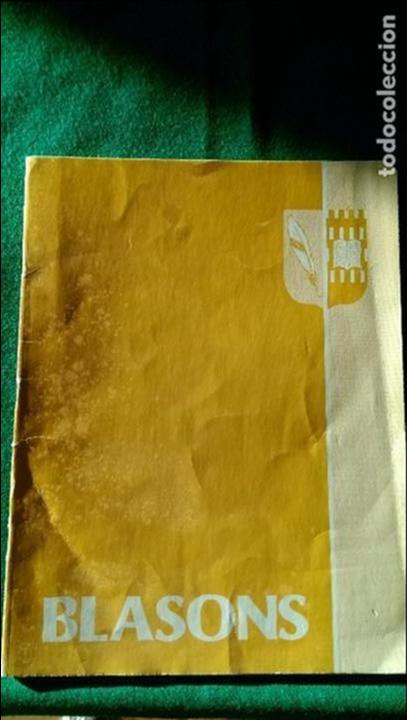 Coleccionismo: ANTIGUO CUADERNO ESCOLAR &laquo;BLASONS&raquo; COLOR NARANJA