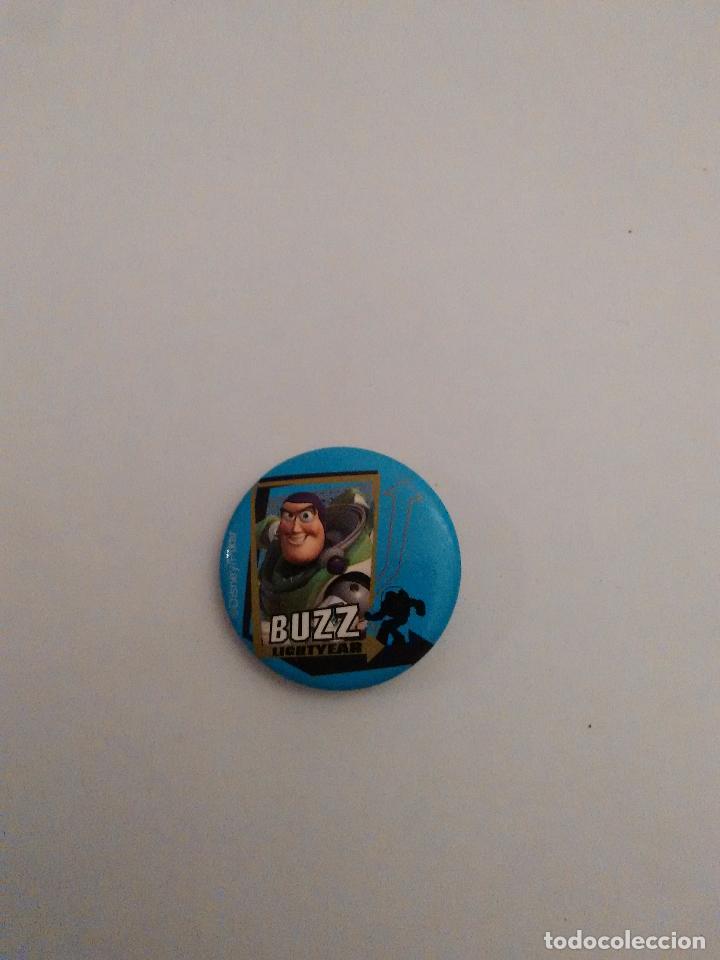 Coleccionismo: CHAPA MET&Aacute;LICA - DISNEY PIXAR: TOY STORY (BUZZ LIGHTYEAR) (MIDE 3 CM DE DI&Aacute;METRO)
