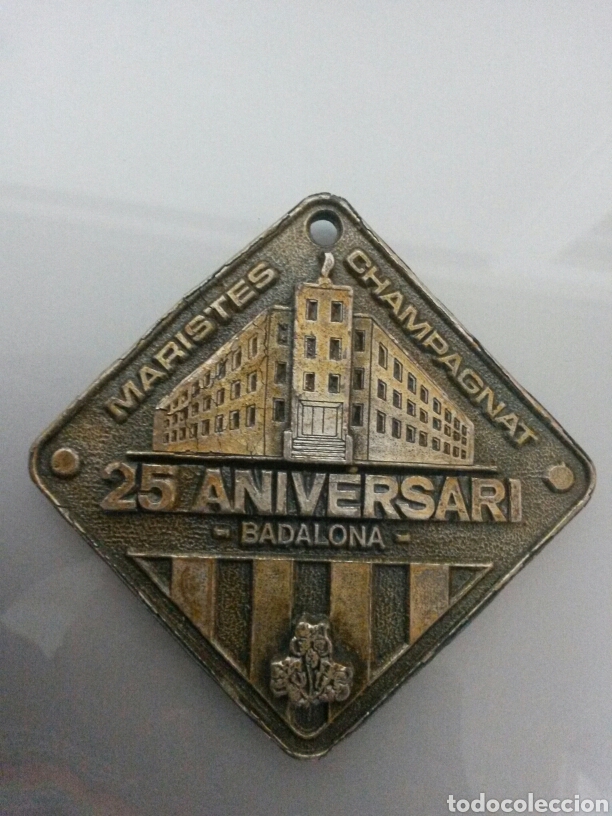 Coleccionismo: GRAN MEDALLA MARISTAS BADALONA 25 ANIVERSARIO CHAMPAGNAT
