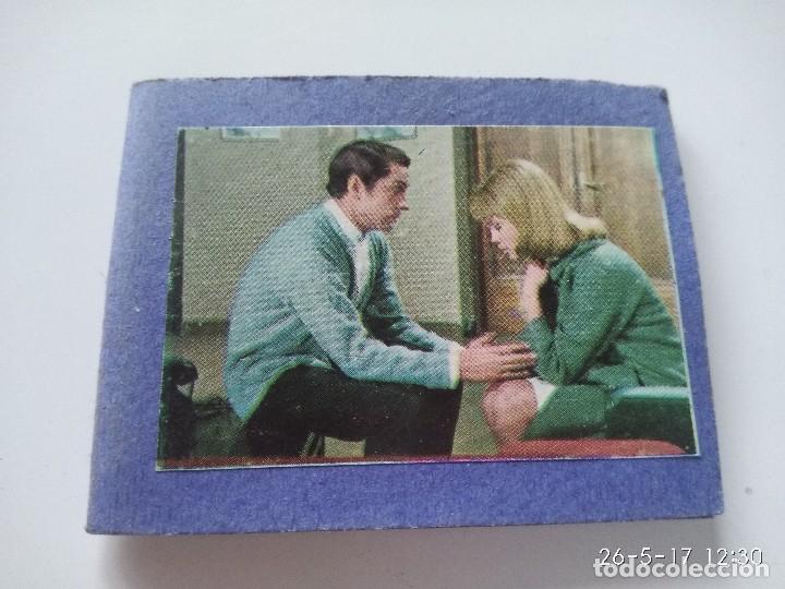 Coleccionismo: Antiguo espejo hecho de cartulina con cromo de Marisol. Pepa Flores. A&ntilde;os 60.