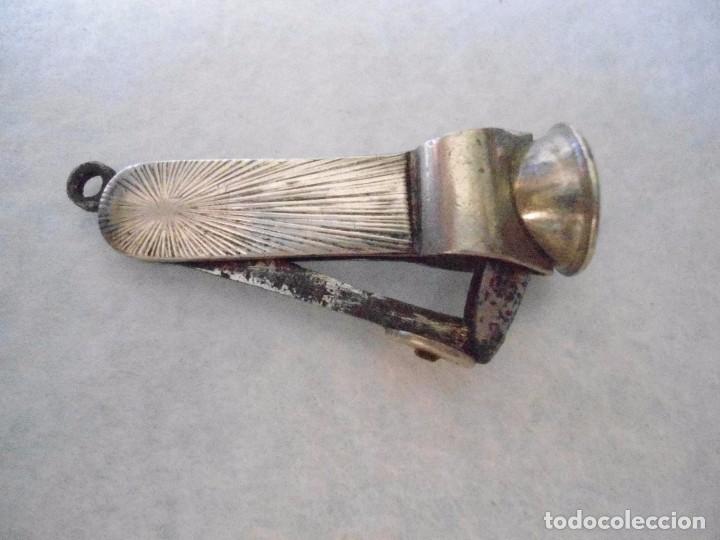 Coleccionismo: PEQUE&Ntilde;O CORTAPUROS ANTIGUO - Foto 1