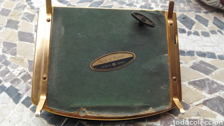 Coleccionismo: Caja de musica para tabaco - Foto 2