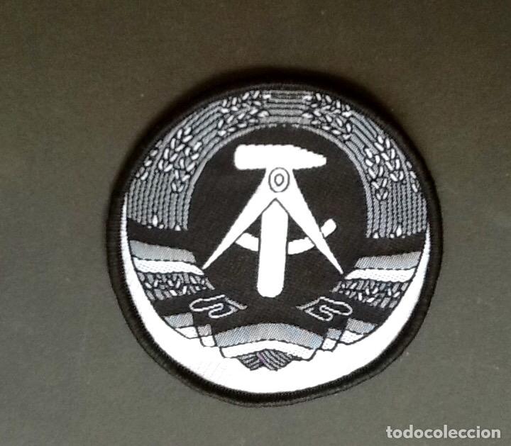 Coleccionismo: PARCHE DE TELA. MASON. ENVIO INCLUIDO EN EL PRECIO.
