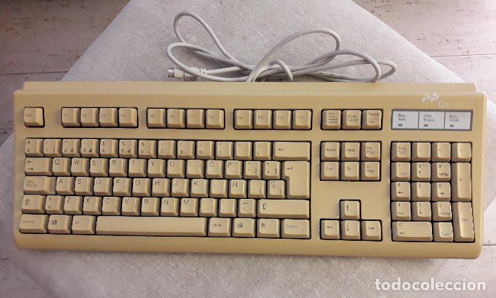 Coleccionismo: ANTIGUO TECLADO COMELIT PS2 PS/2 - MOD RT5158TWSP. FUNCIONA PERFECTO WIN10. VER FOTOS.
