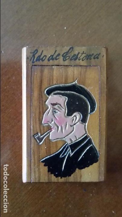 Coleccionismo: Cerillero en madera recuerdo - Foto 1
