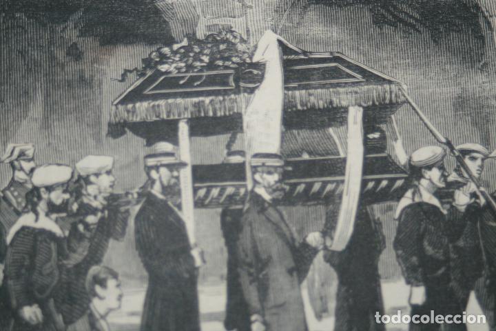 Coleccionismo: GRABADO TRASLACION DE LOS RESTOS DE MILITARES MUERTOS EN LAS GUERRAS CARLISTAS Y FALLECIDOS EN 1874