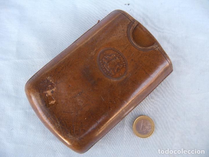 Coleccionismo: ANTIGUA PETACA DE TABACO - Foto 5