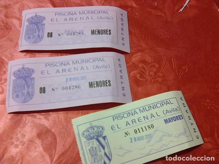 Coleccionismo: Lote tres 3 entradas piscina municipal El Arenal - Avila - Sierra de gredos