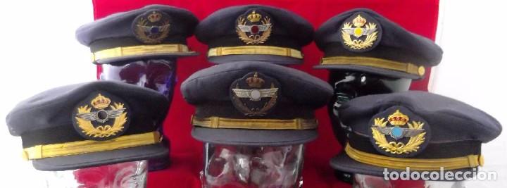 Coleccionismo: LOTE 6 GORRAS DEL EJERCITO DEL AIRE - DISTINTOS CUERPOS - GORRA PLATO AVIACION IBERIA SPANAIR AVIACO