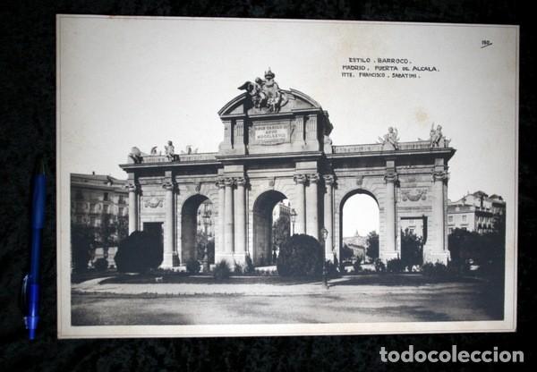 Coleccionismo: FOTOGRAFIA PUERTA DE ALCALA 38x26cm - circa 1920