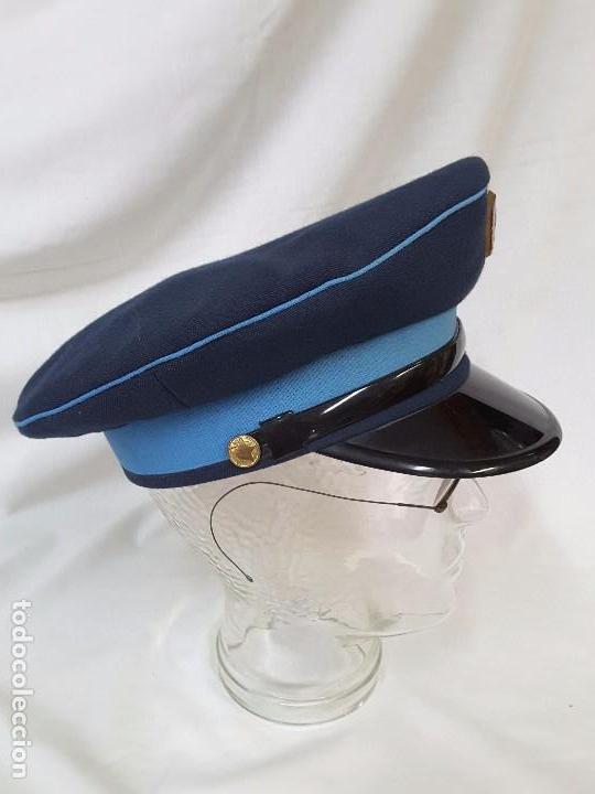 Coleccionismo: Gorra de polic&iacute;a checoslovaca - Foto 2