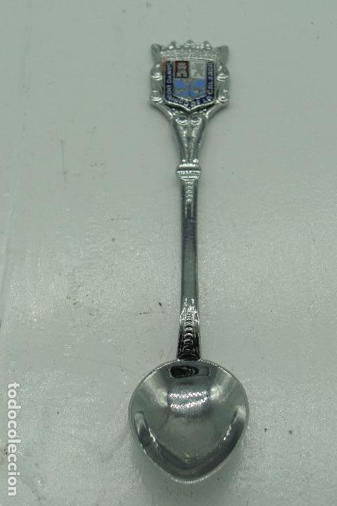 Collezionismo: Cucharilla de recuerdo de metal plateado - Escudo Santo Domingo de la Calzada