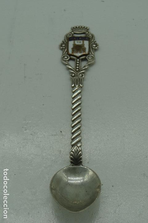 Collezionismo: Cucharilla de recuerdo de metal plateado - Escudo M&aacute;laga