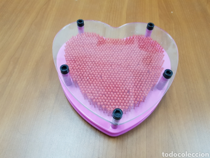 Collectionnisme: Corazon - juego de clavos - relieve - car07
