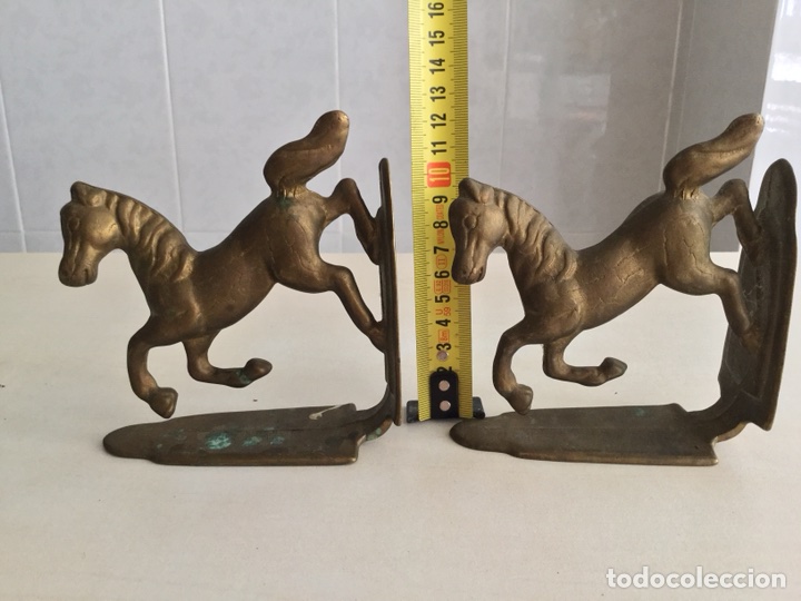 Coleccionismo: Sujeta libros de caballos hechos en bronce - Foto 2