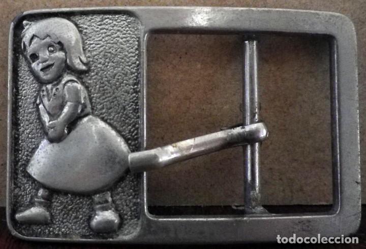 Coleccionismo: Hebilla para cintur&oacute;n de Heidi. Hevilla en buen estado.