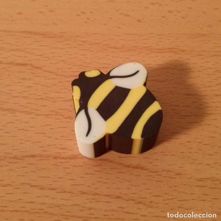 Coleccionismo: Goma de borrar de colecci&oacute;n con forma de abeja. Insectos. Animales. Nueva. 3x3cm.