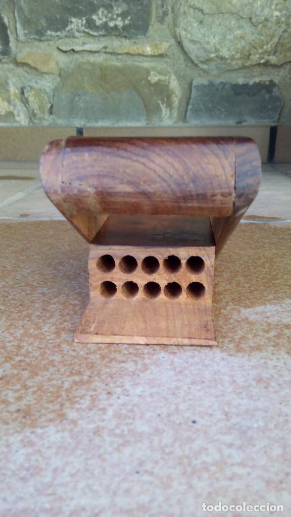 Coleccionismo: Pitillera de madera. - Foto 1
