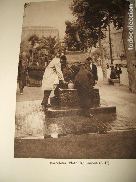 Collezionismo: BARCELONA FUENTE PLAZA URQUINAONA ANTIGUA LAMINA HUECOGRABADO A&Ntilde;OS 20