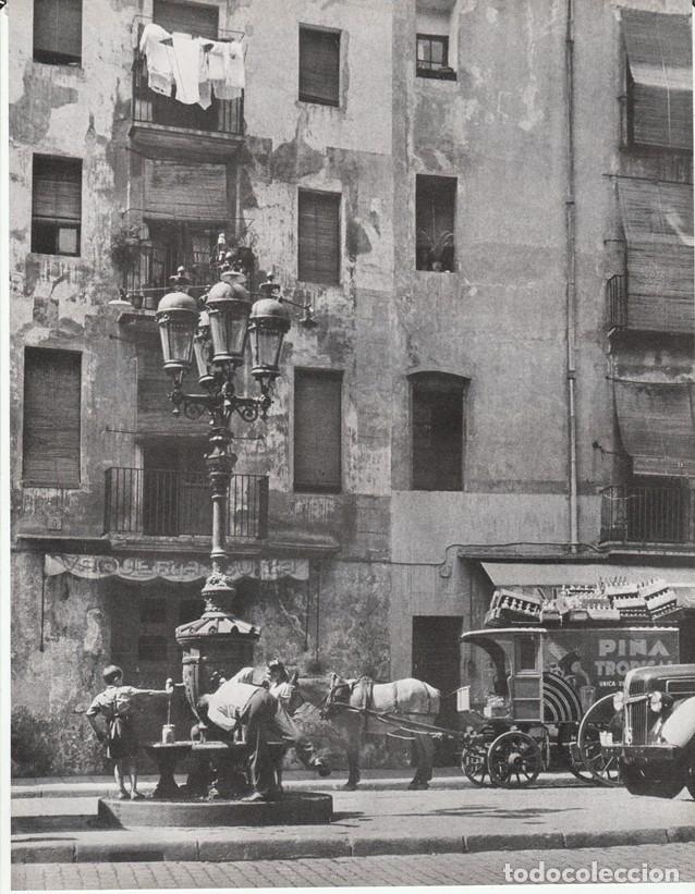 Coleccionismo: BARCELONA ANTIGUA - LAMINA / HOJA RECORTADA - PLAZA SAN AGUSTIN VIEJO - CABALLO CARRUAJE FUENTE