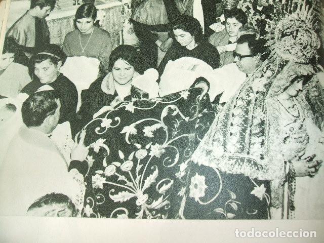 Collezionismo: LEBRIJA SEVILLA VIRGEN DEL CASTILLO BENDICION NI&Ntilde;OS LAMINA HUECOGRABADO A&Ntilde;OS 40