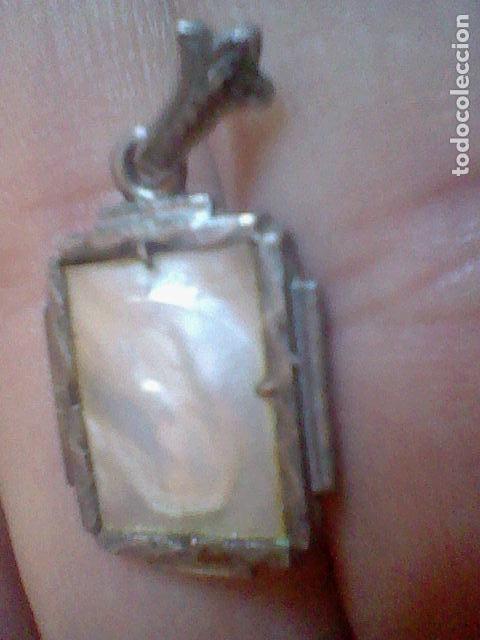 Collectionnisme: medalla nacar y creo  plata colgante leer antigua