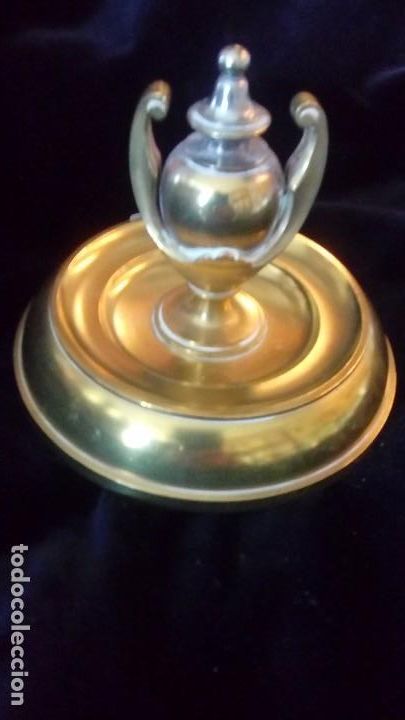 Coleccionismo: Pisapapeles de bronce. - Foto 1