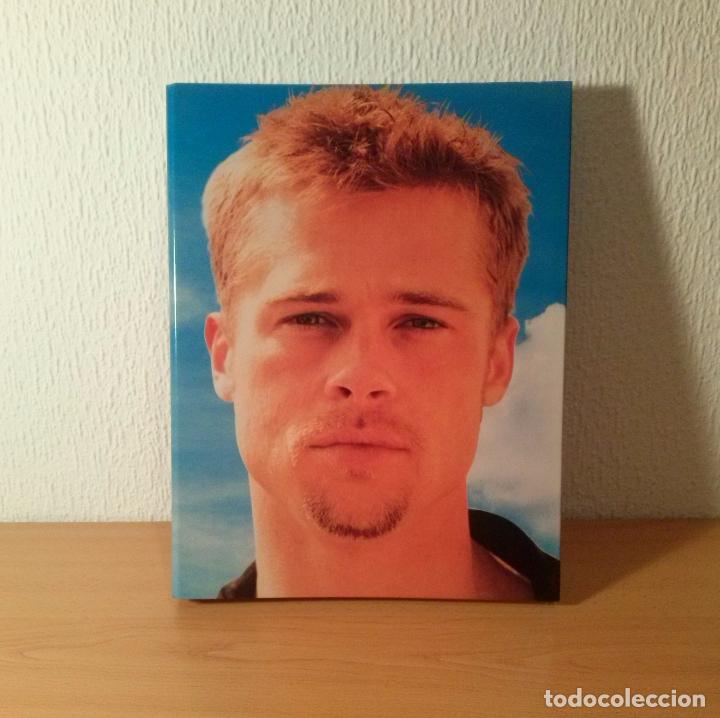 Coleccionismo: Carpeta de anillas o fichero archivador. Brad Pitt. A&ntilde;os 90. Marca Emaibo.