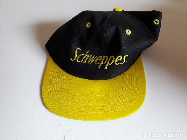 Coleccionismo: gorra de publicidad schweppes - Foto 1