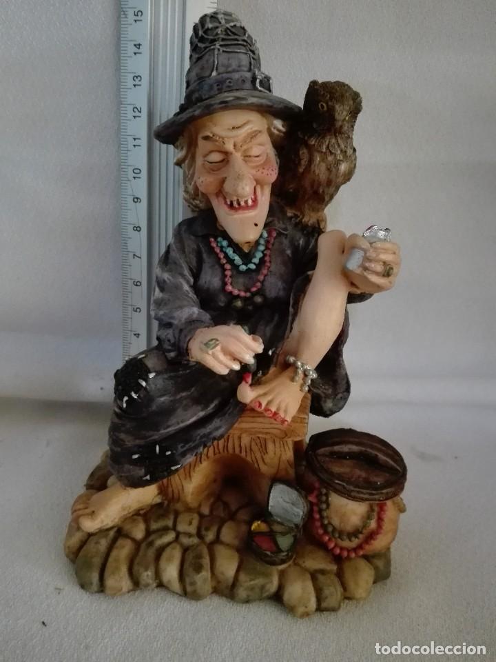 Coleccionismo: Bruja de resina - Foto 1
