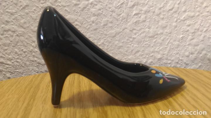 Coleccionismo: Zapato de tac&oacute;n de mujer. Decoraci&oacute;n. - Foto 4